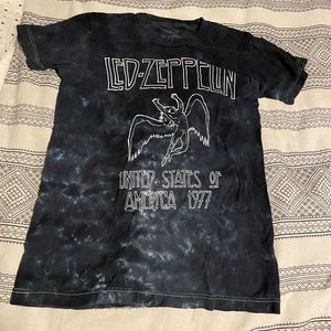 Led Zeppelin shirt